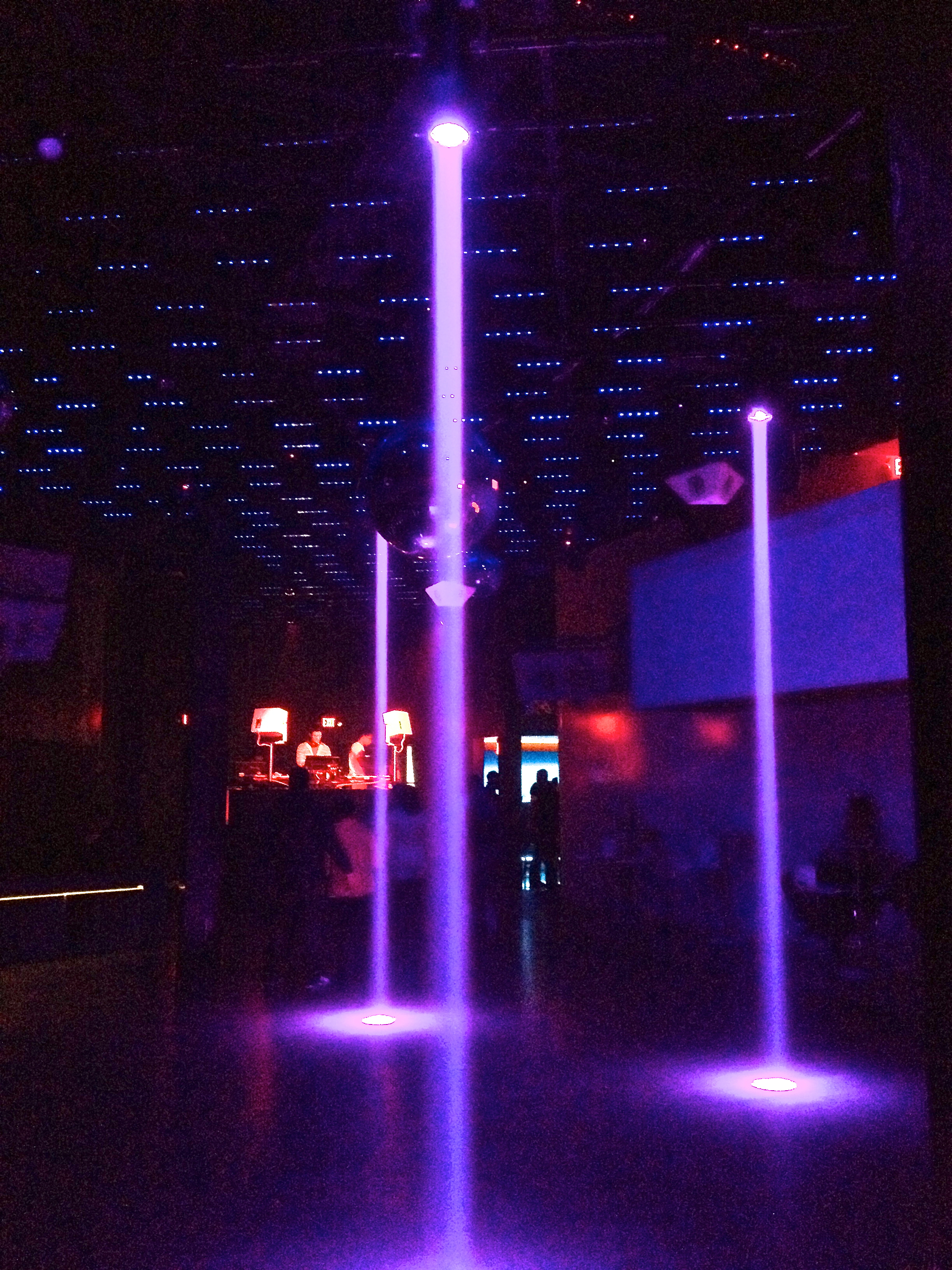 Q Nightclub