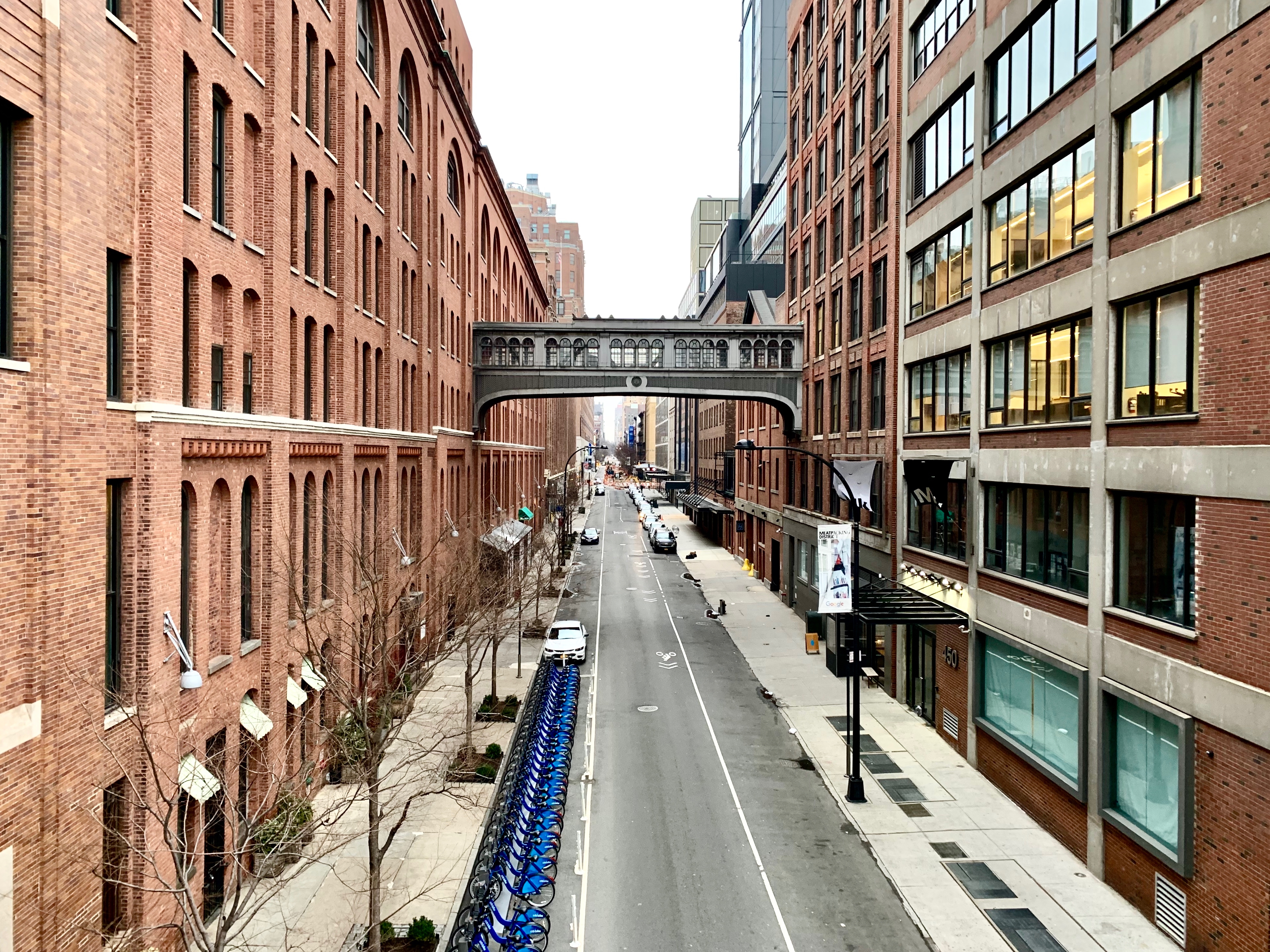 A quiet morning in the Meatpacking District. This street is home to the <a href="http://chelseamarket.com/">Chelsea Market</a>, <a href="https://bluebottlecoffee.com/cafes/chelsea">Blue Bottle</a>, and <a href="https://www.meatpacking-district.com/places/google-2/">Google NYC</a>.